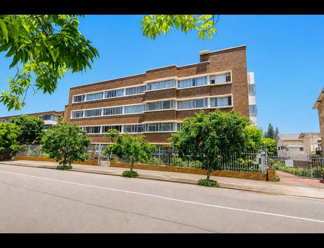 1.5 BEDROOM APARTMENT FOR SALE IN MUSGRAVE
